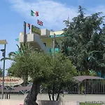 Maiuri Hotel