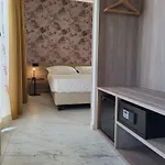 Maiuri Hotel