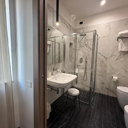 Maiuri Hotel 4*
