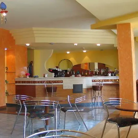 Hotel Maiuri 4*