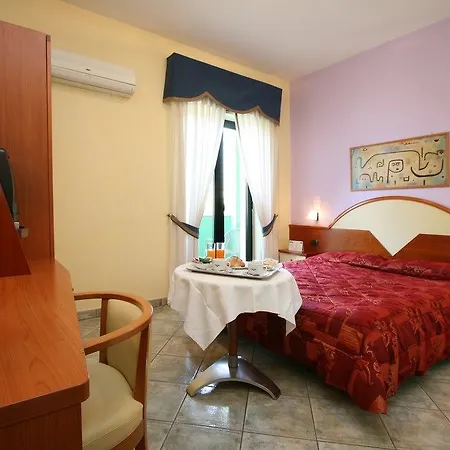 Maiuri Hotel