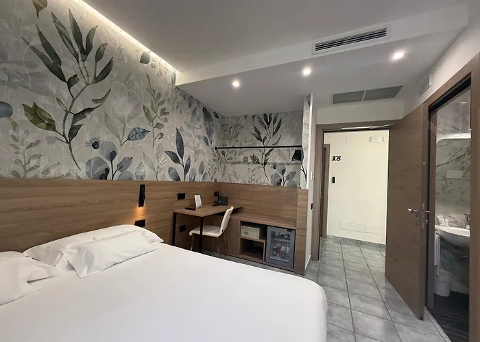 Hotel Maiuri 4*